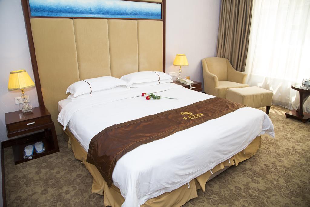Long Zhou Grand Hotel Kanton Exterior foto