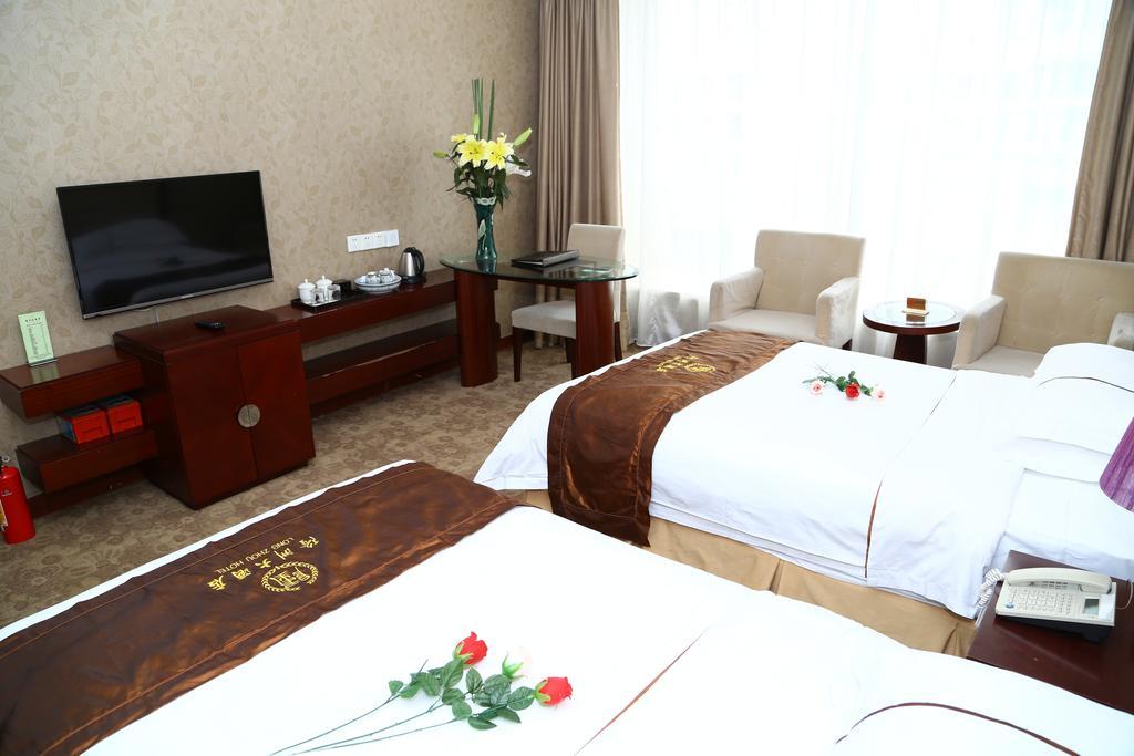 Long Zhou Grand Hotel Kanton Exterior foto