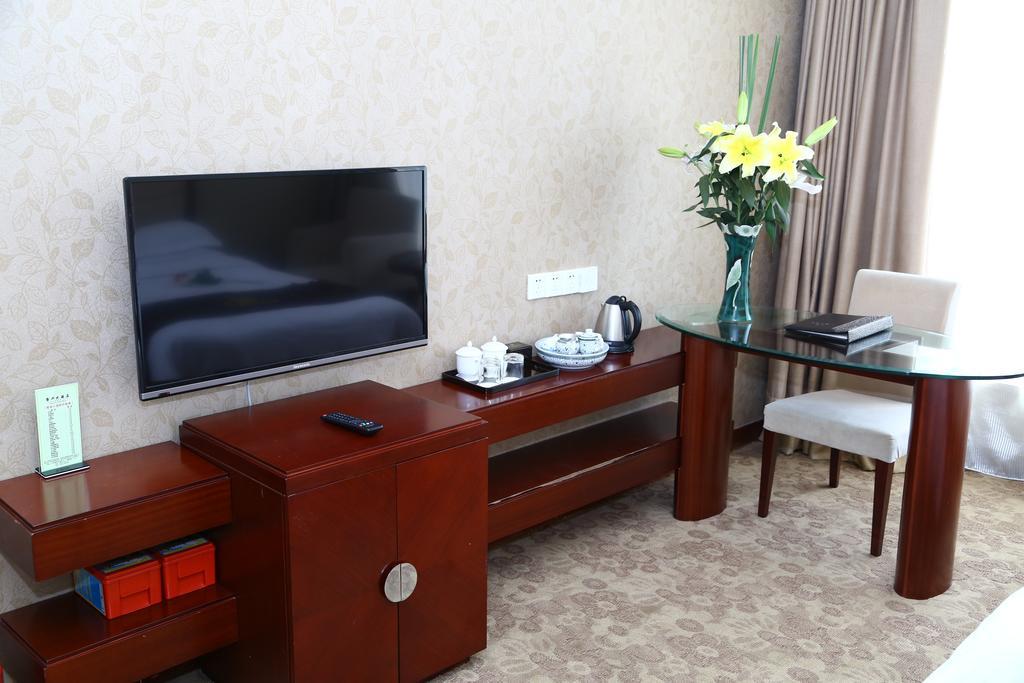 Long Zhou Grand Hotel Kanton Zimmer foto