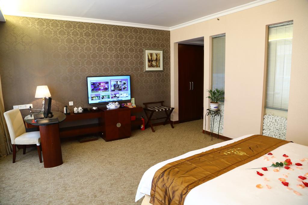 Long Zhou Grand Hotel Kanton Zimmer foto