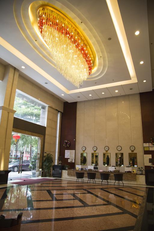 Long Zhou Grand Hotel Kanton Exterior foto